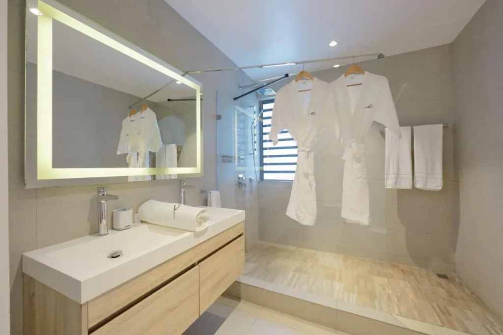 Otera 2 Penthouse with panoramic view