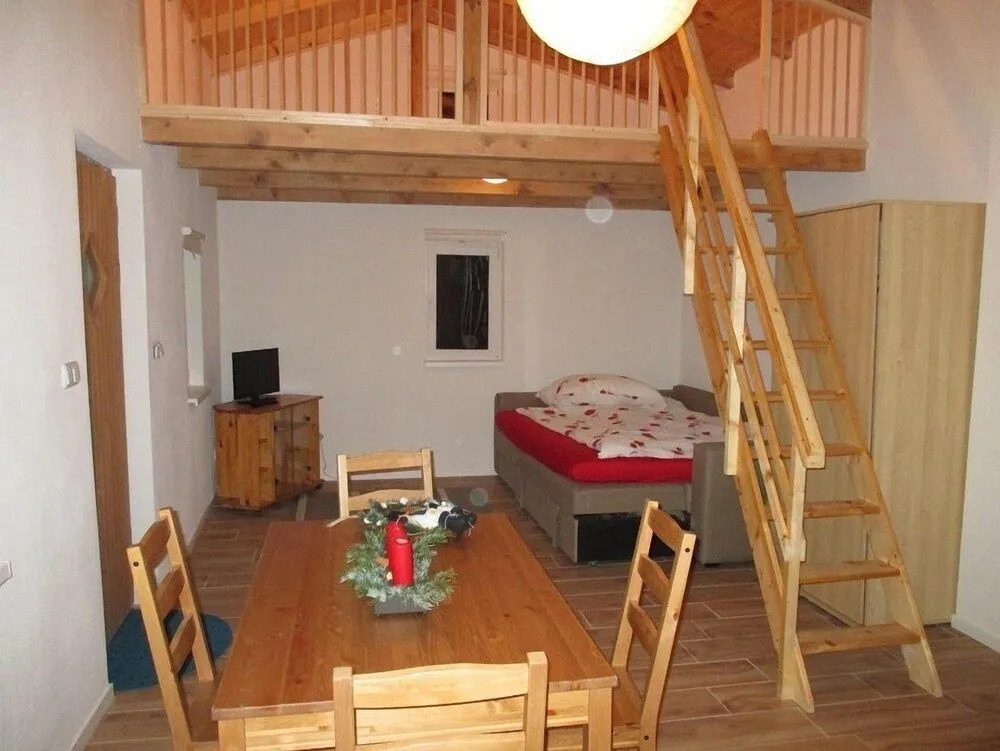 Lucias House