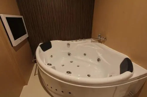 Hotel Blue Moon