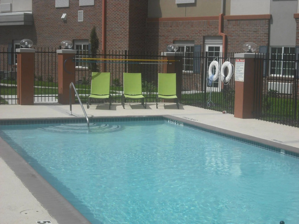 Candlewood Suites League City by IHG