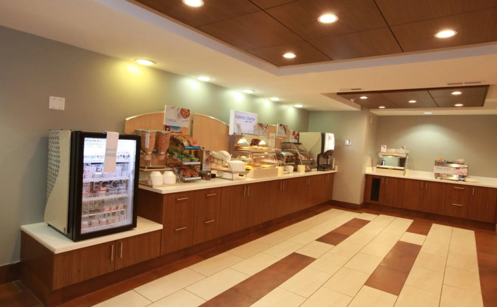Holiday Inn Express & Suites Chattanooga-Hixson by IHG