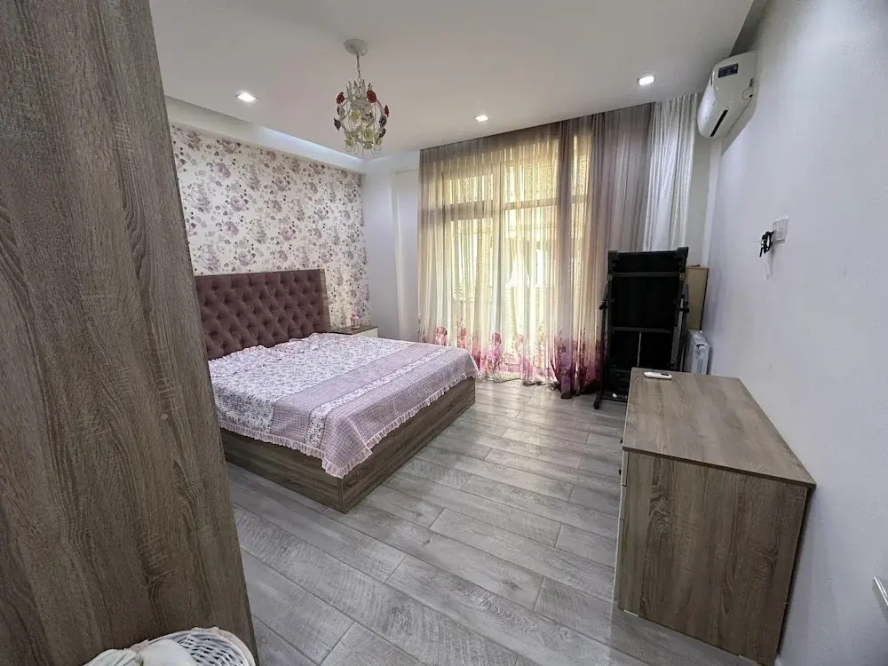 Charming 2-bed Apartment in Baku City Center