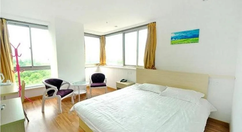 Yuejia Express Hotel