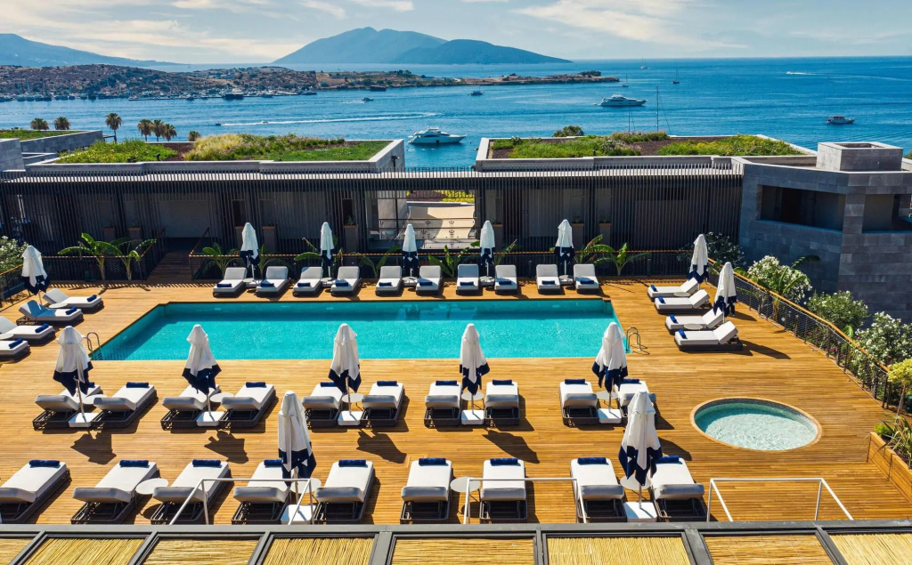 Отель The Norm Le Chic Bodrum