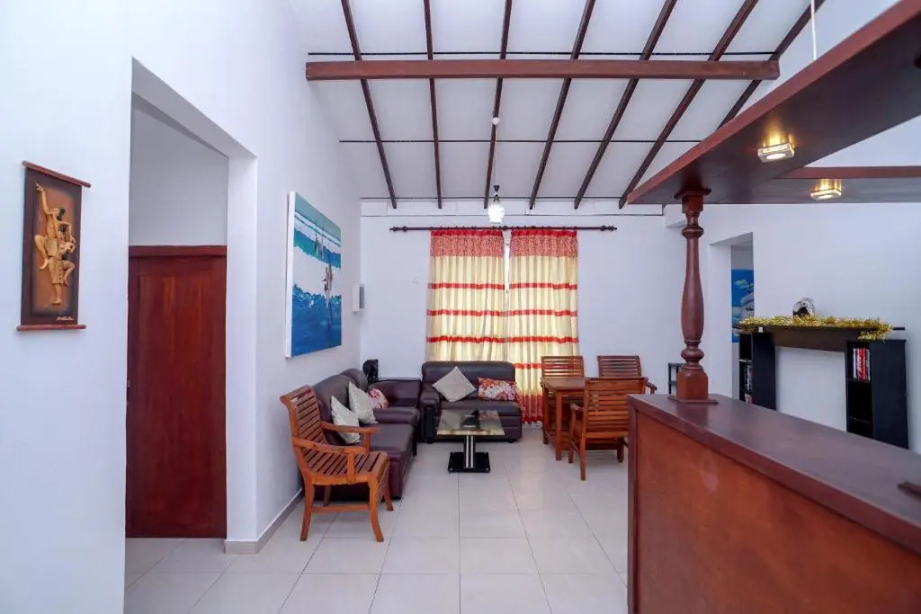 PRANA Beach Hotel Hikkaduwa