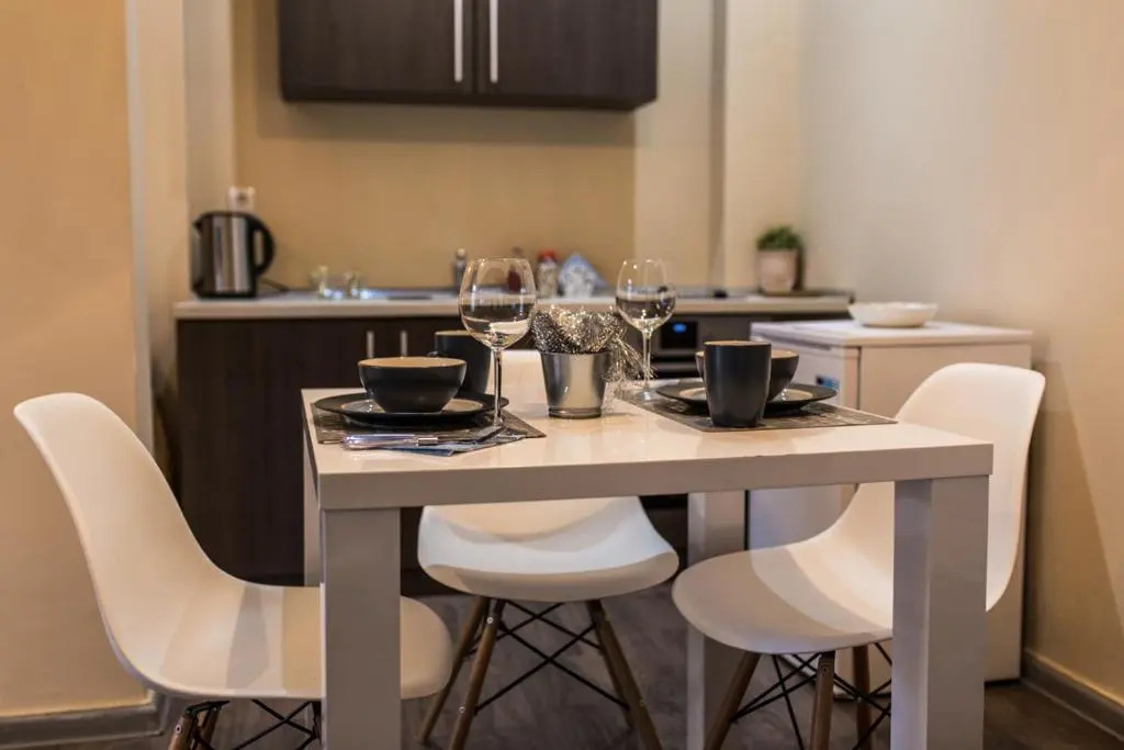 Top Apartment