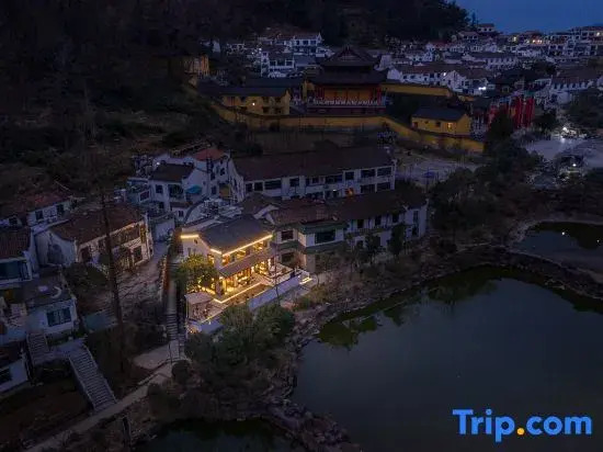 Jiuhua Mountain Junhua Homestay (Body Treasure Hall Branch)