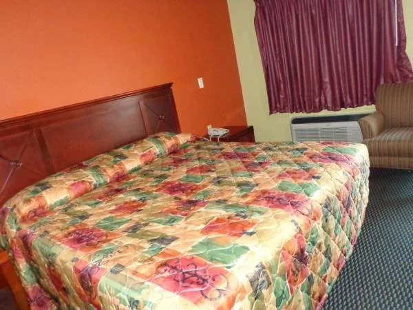 Gateway Motor Inn