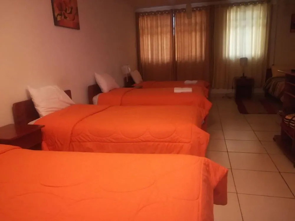 Hospedaje Keros Bed & Breakfast