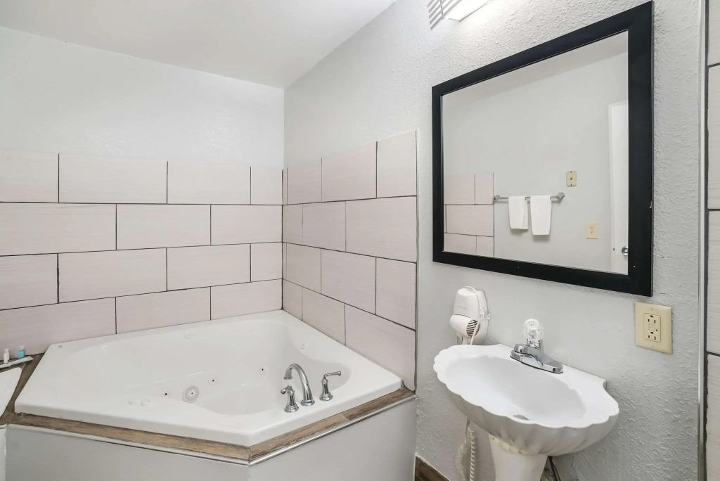 Quality Inn Greer - Greenville