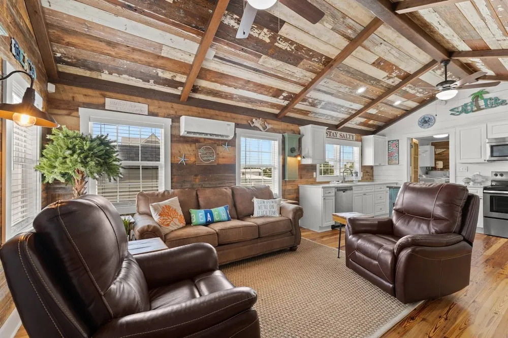 The Cozy Cottage