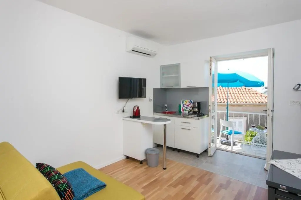 Apartment & Room Cvita