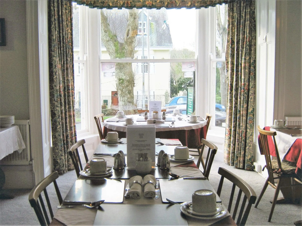 Dunedin Guest House