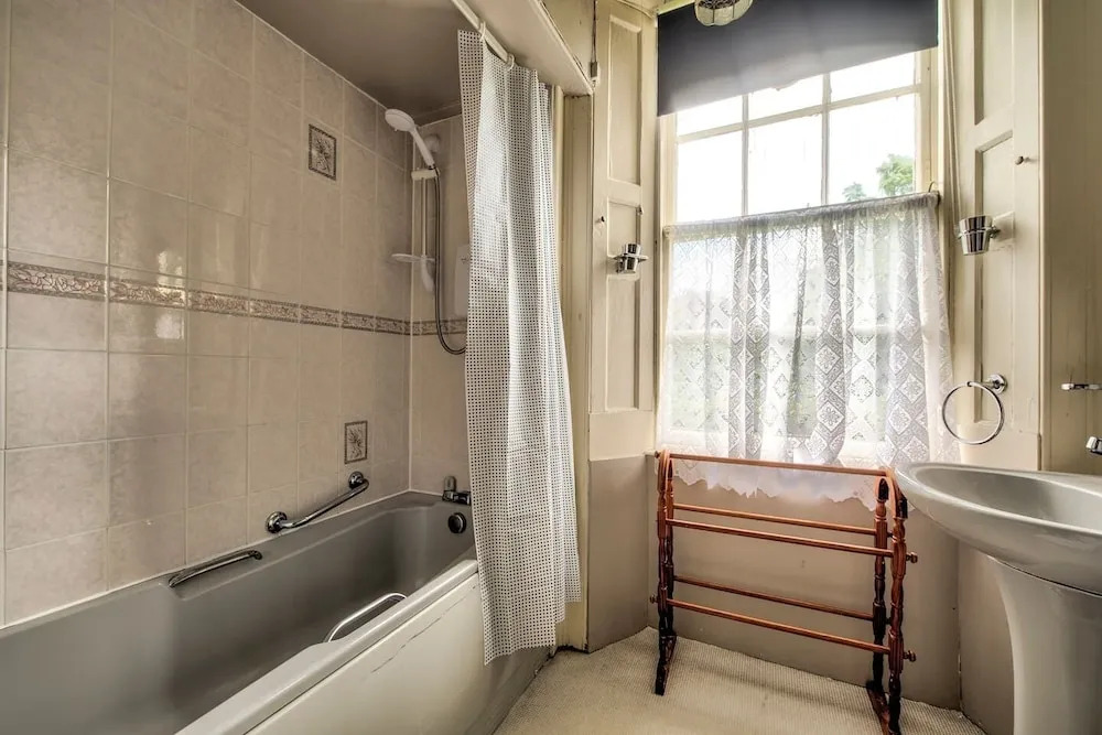 Authentic Georgian 3 Bed Smugglers Cottage