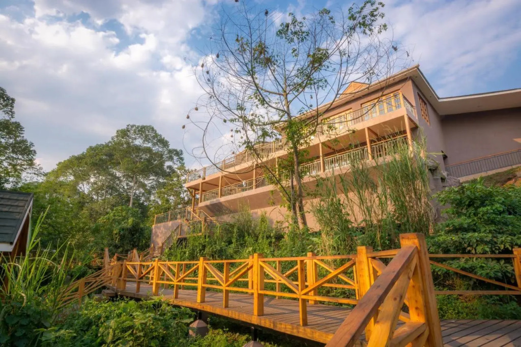 Chimpundu Lodge