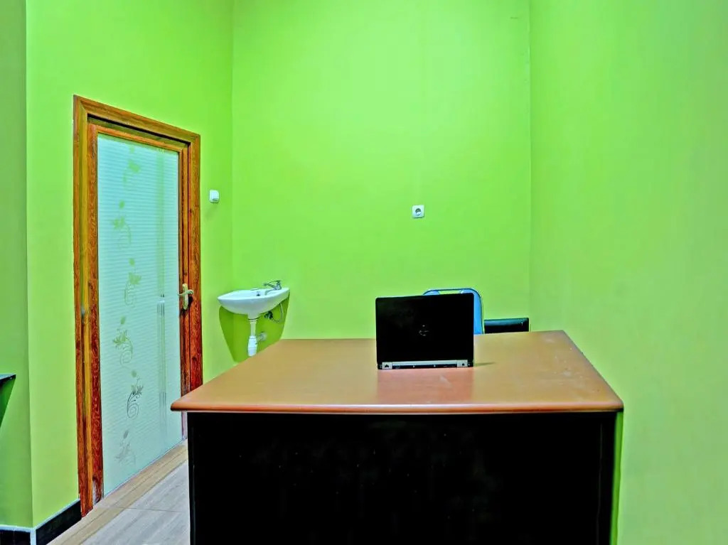 OYO Life 91884 Kost Kusuma Dewi Syariah