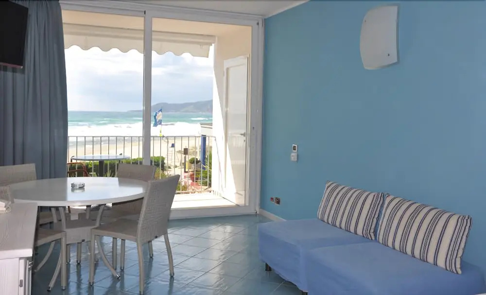 Ancora Resort