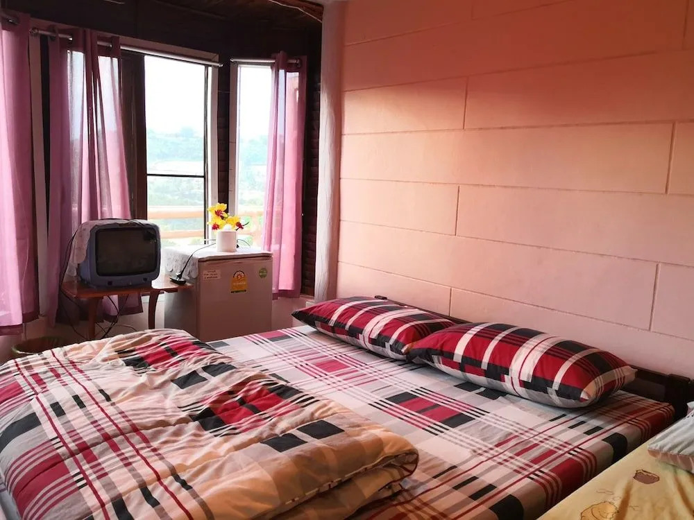 Phumaimok Khao Kho Resort