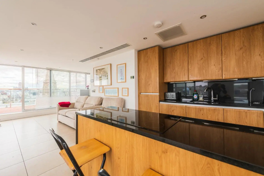 SideMersey Livings - Whole Luxury Duplex Penthouse with 360 City view