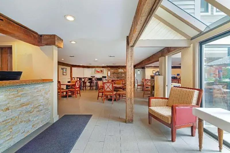 Best Western Plus Inn & Suites