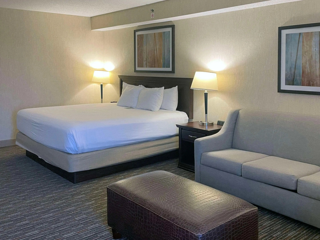 Prado Hotel