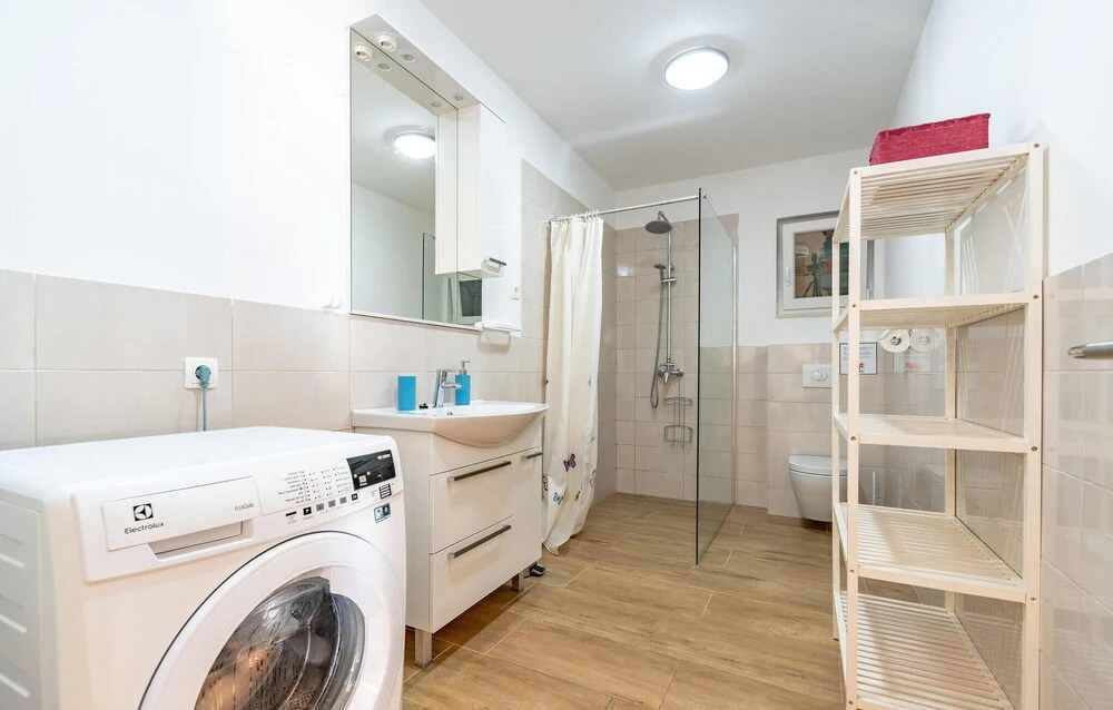 Three-Bedroom Holiday Home In Nova