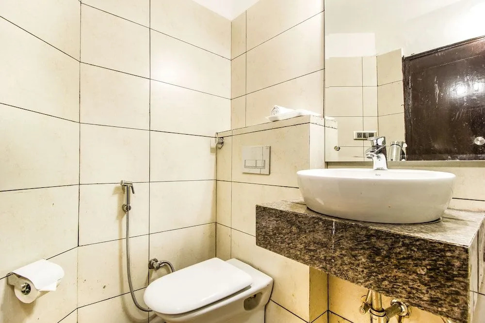 FabHotel Le Monarque Piccadily Chowk