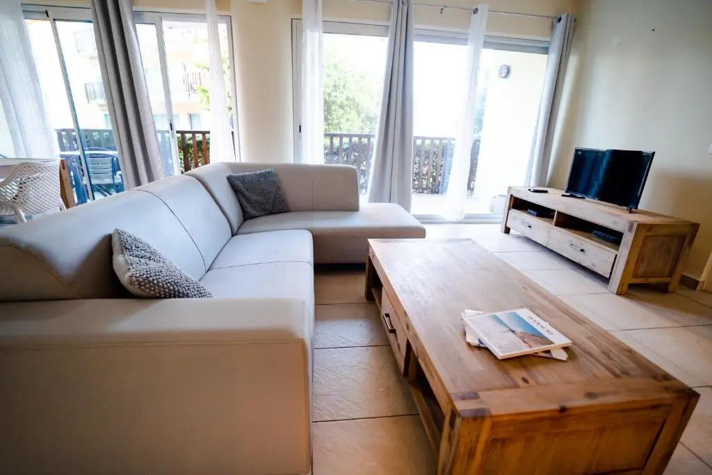 Grand Caribe 2 Bed 25 Bath Garden View Condo Suite 37