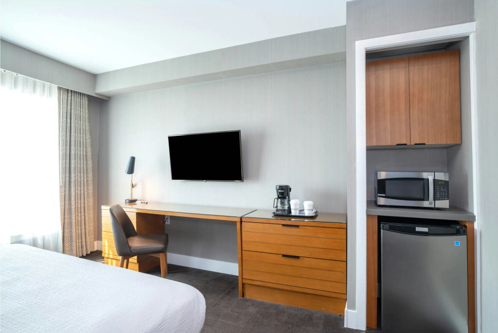 Sandman Hotel Hamilton