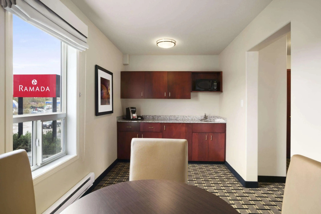 Ramada by Wyndham Edson