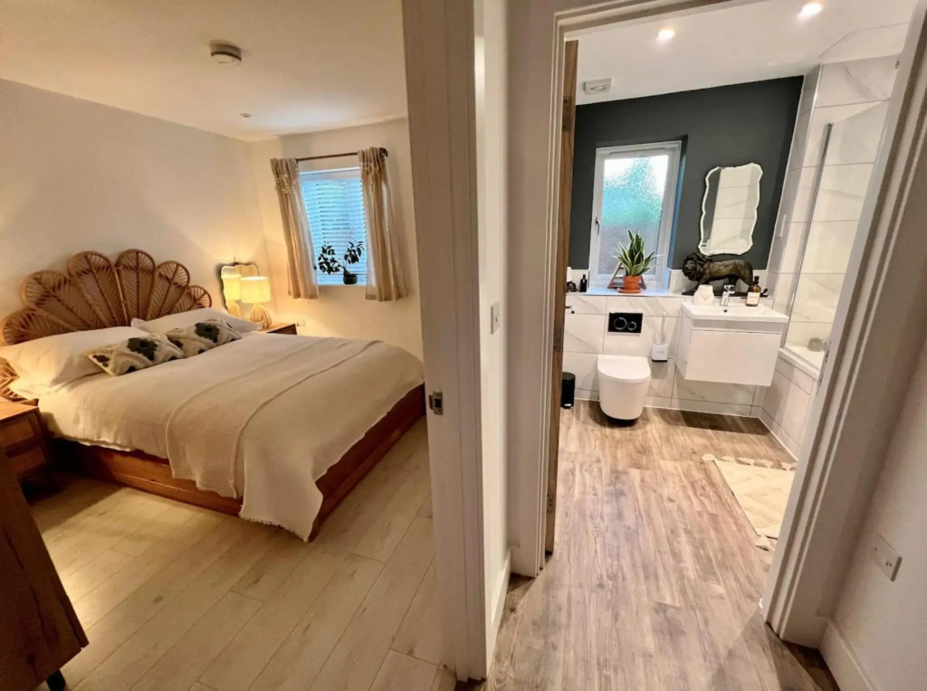Warm, cosy apartment sleeps 4
