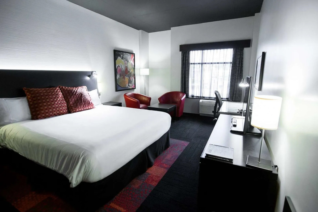 Grand Times Hotel - Aeroport de Quebec