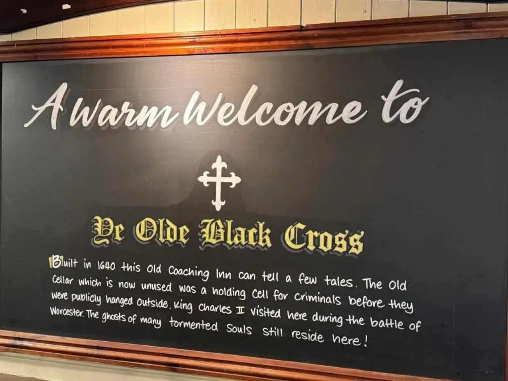 Ye Olde Black Cross