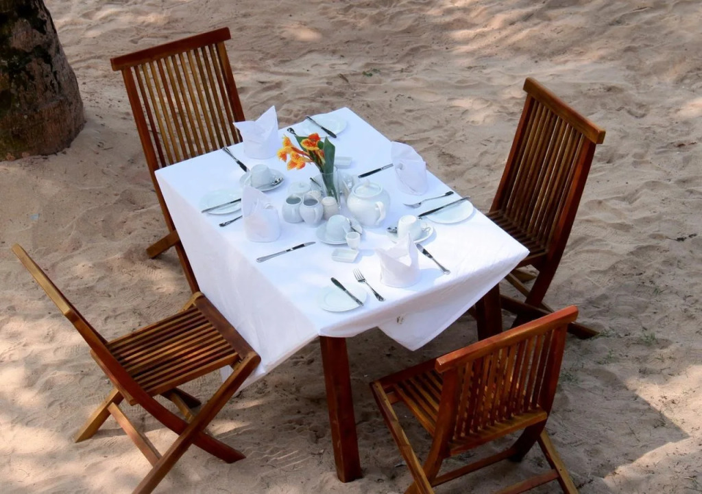 Nico Beach Hotel