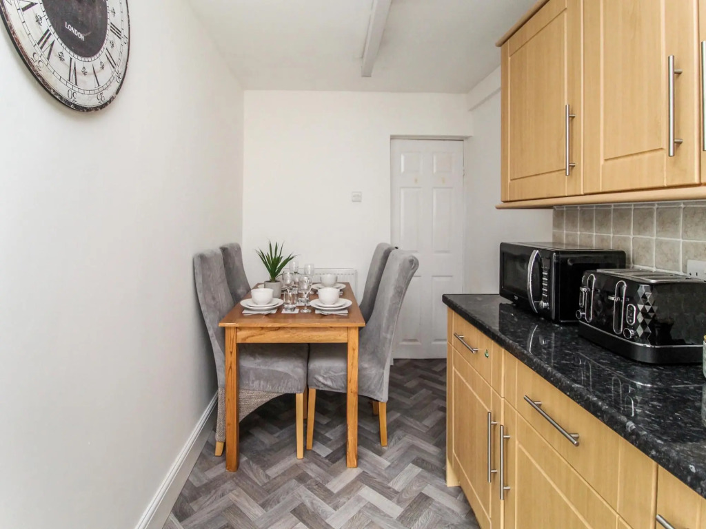 Merseyside Contractor Friendly Home