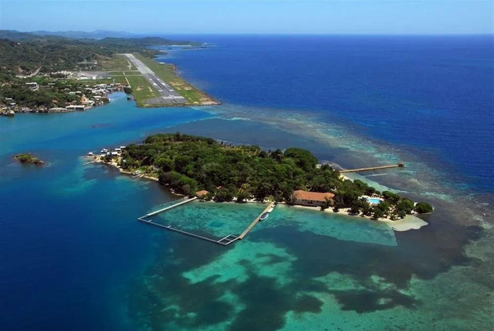 Anthonys Key Resort