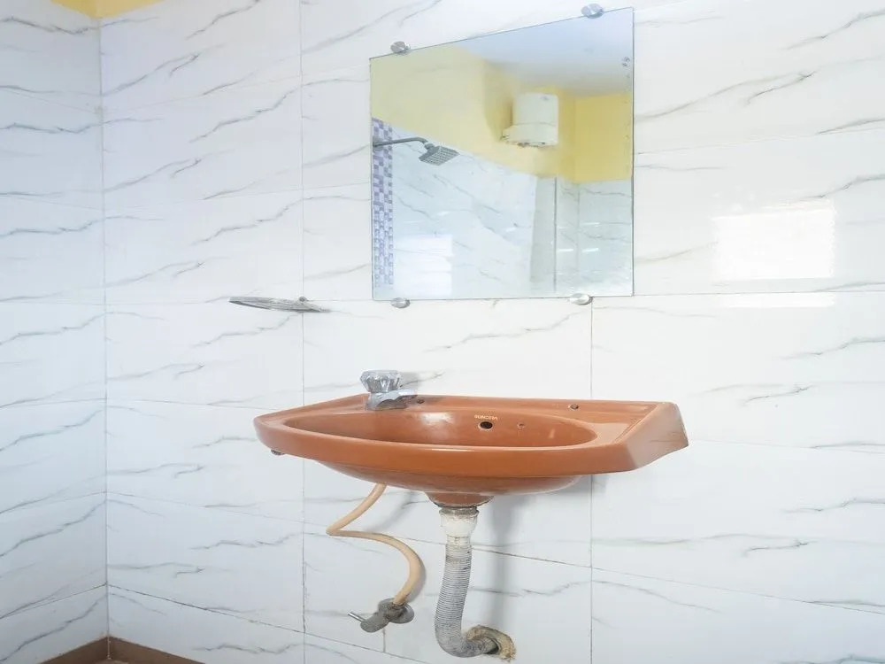 OYO 44090 Hotel Classic Residency