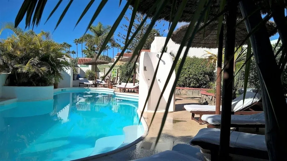 Birdcage Gay Men Resort and Lifestyle Hotel