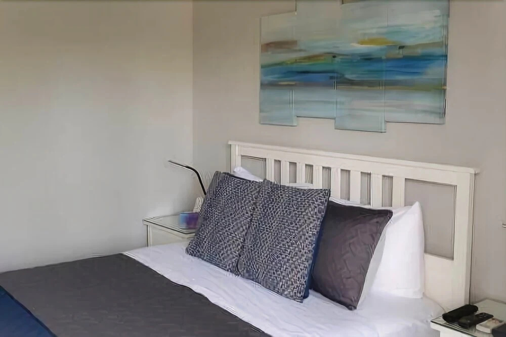 Renovated Aquamar 7 - 1 Br Apts