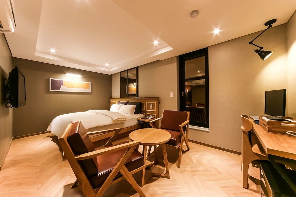 Cherish Hotel
