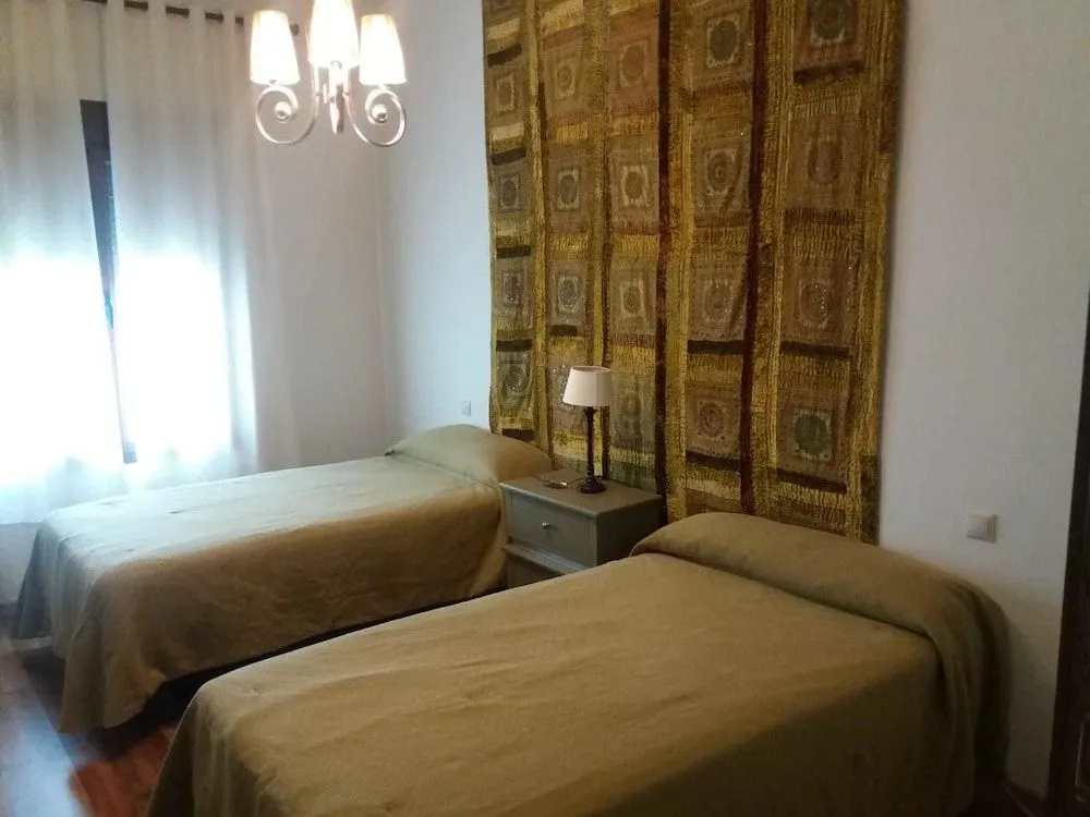 Casa Rural Los Mentideros