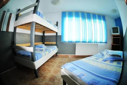 Pitstop Hostel