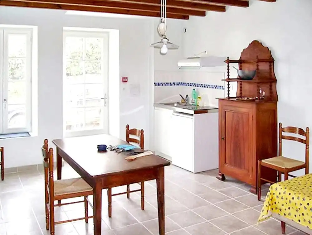 House With 5 Bedrooms in La Caillère-saint-hilaire, With Enclosed Gard