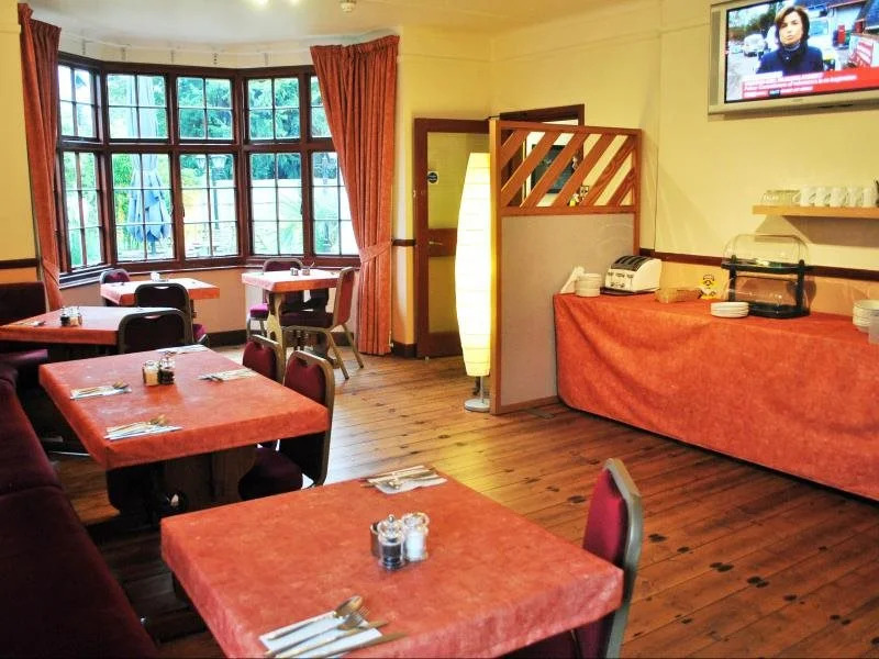Grove End Hotel