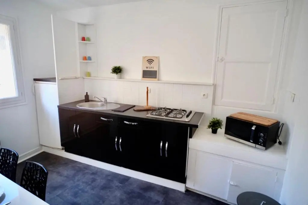 Tour Leroy by LCDC