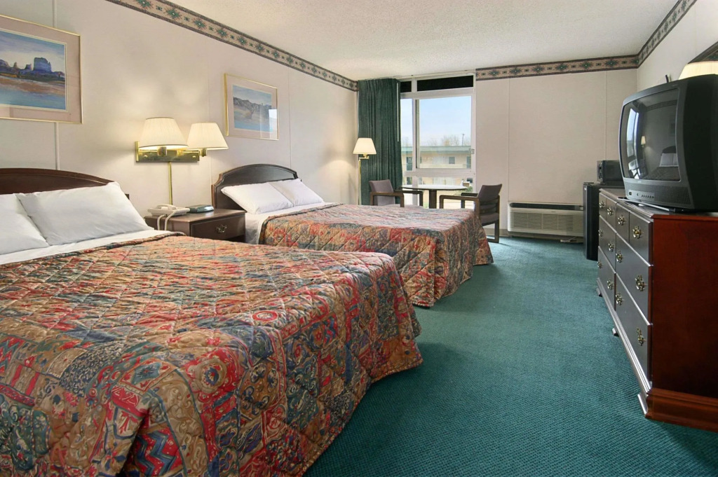Rodeway Inn Enid South