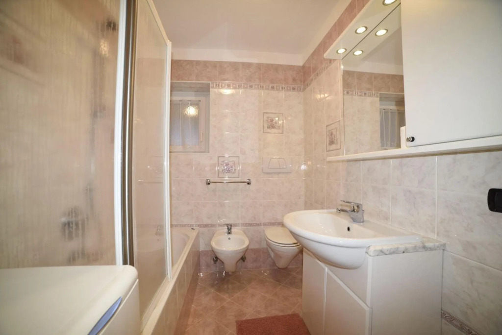 BERTA - large four-room apartment - 022036-AT-907457-445 BERTA