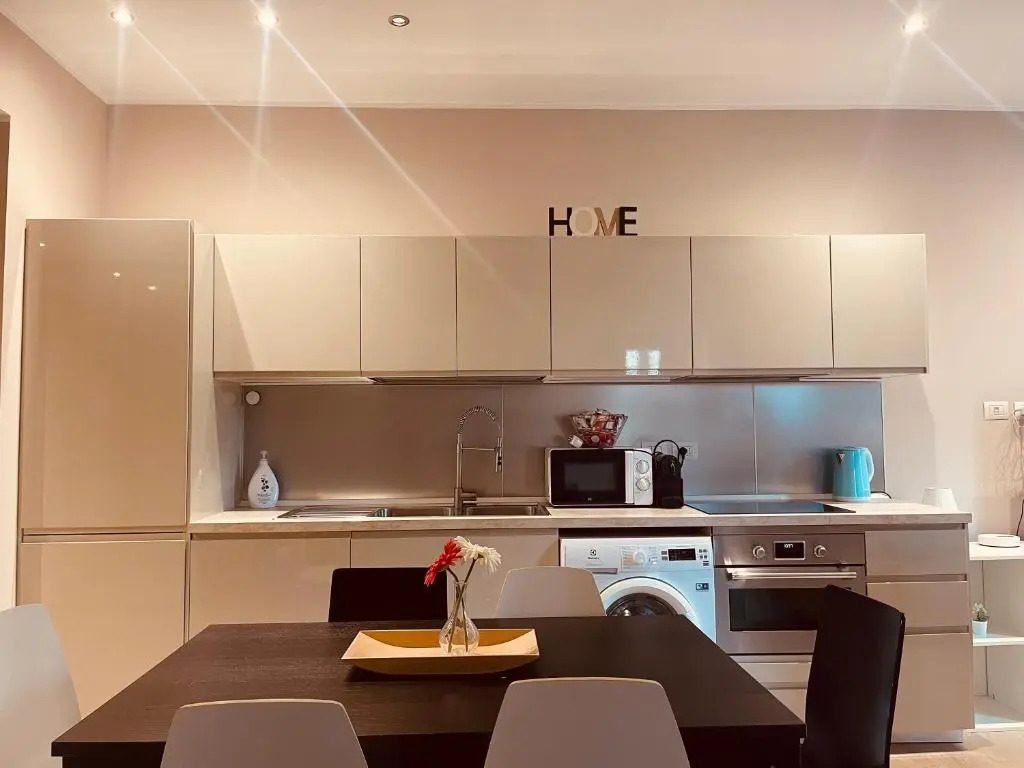 Urban Chic Home