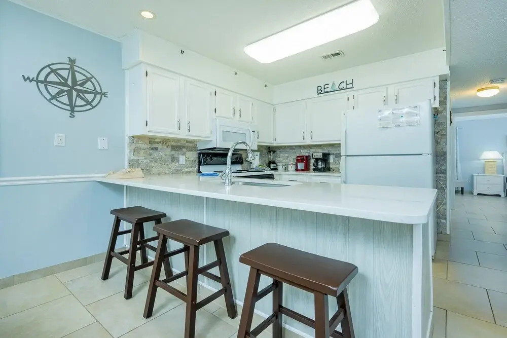 Romar Village 222