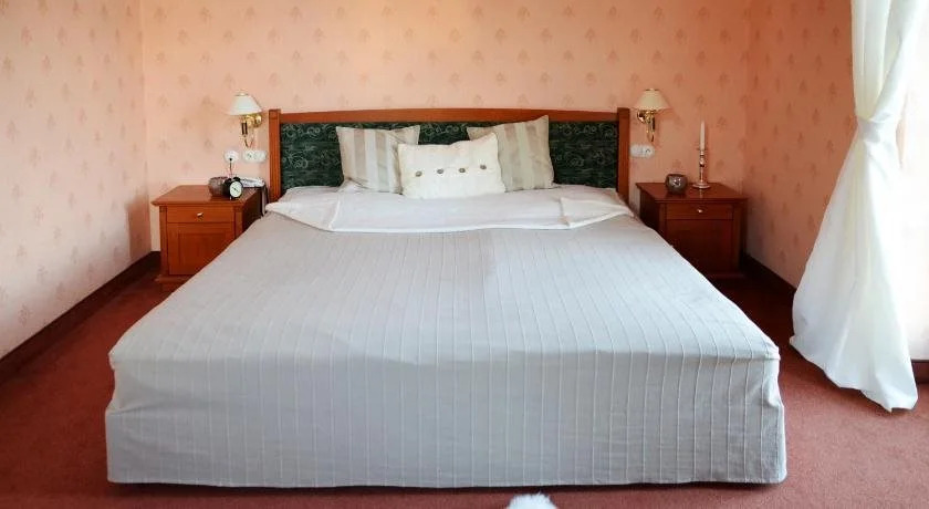ROMANTIK HOTEL ELEONORA